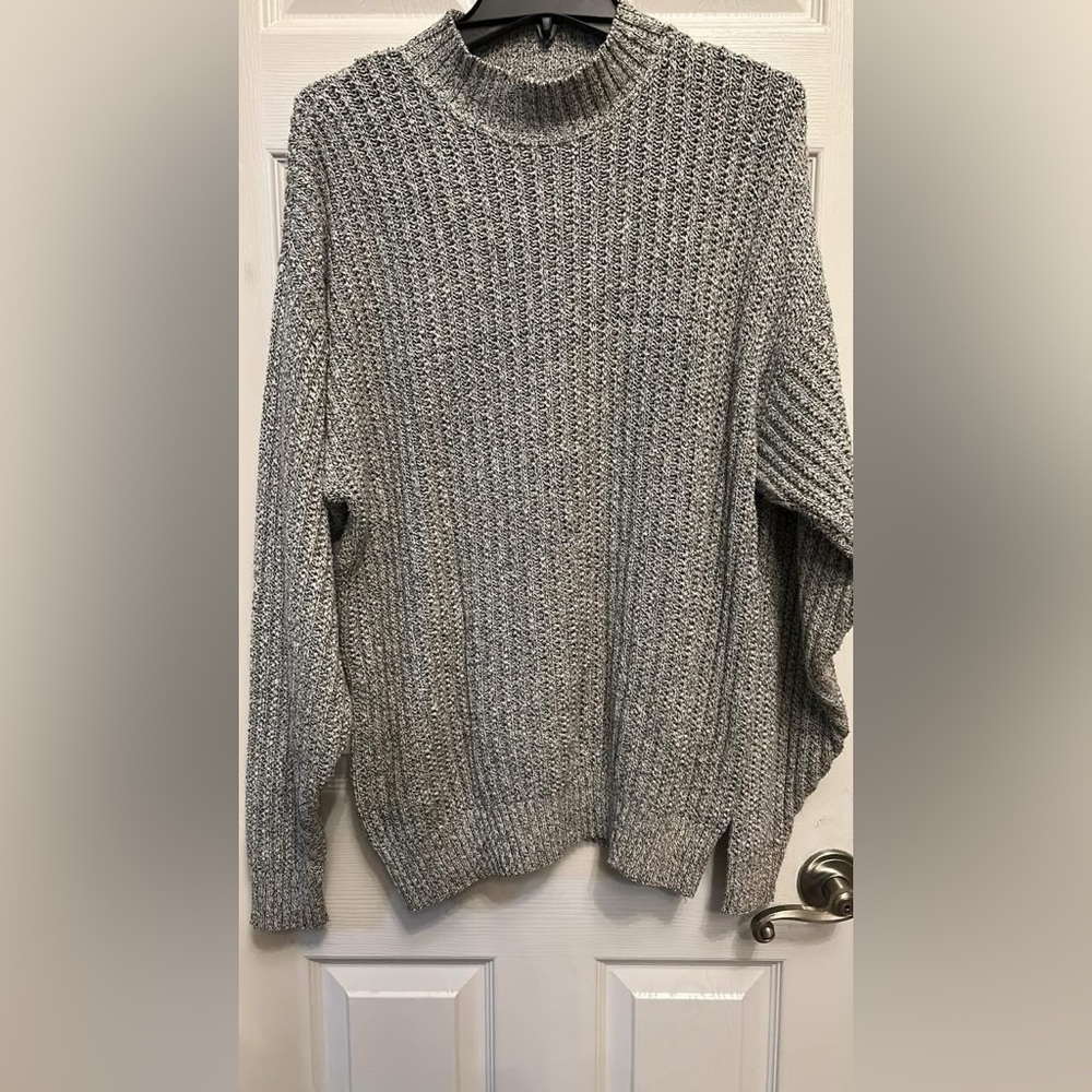 Vintage Lizwear grey sweater- size large